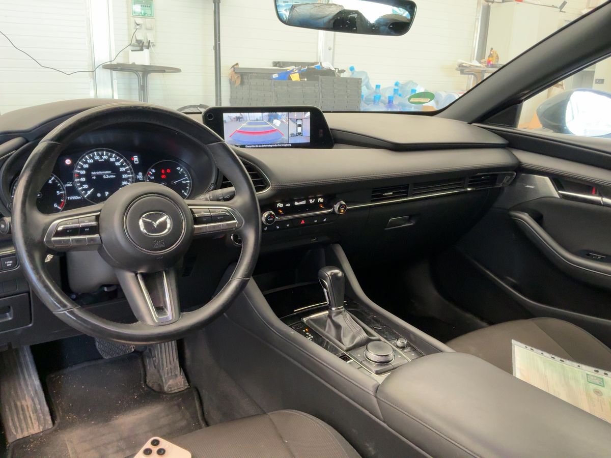 Mazda 3 2019 — photo 19