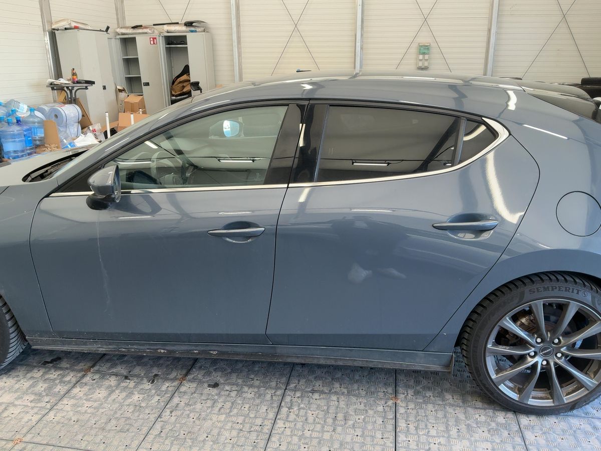 Mazda 3 2019 — photo 5