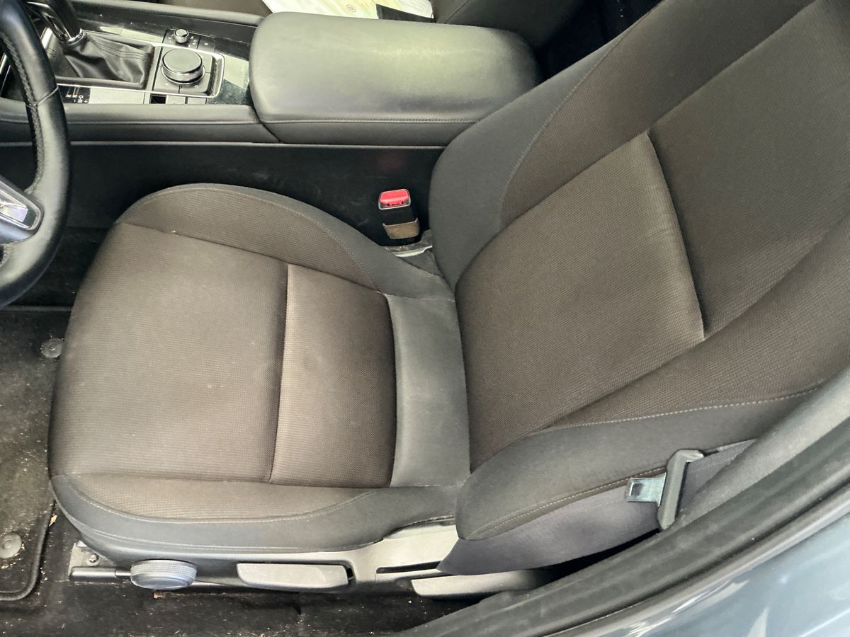 Mazda 3 2019 — photo 26