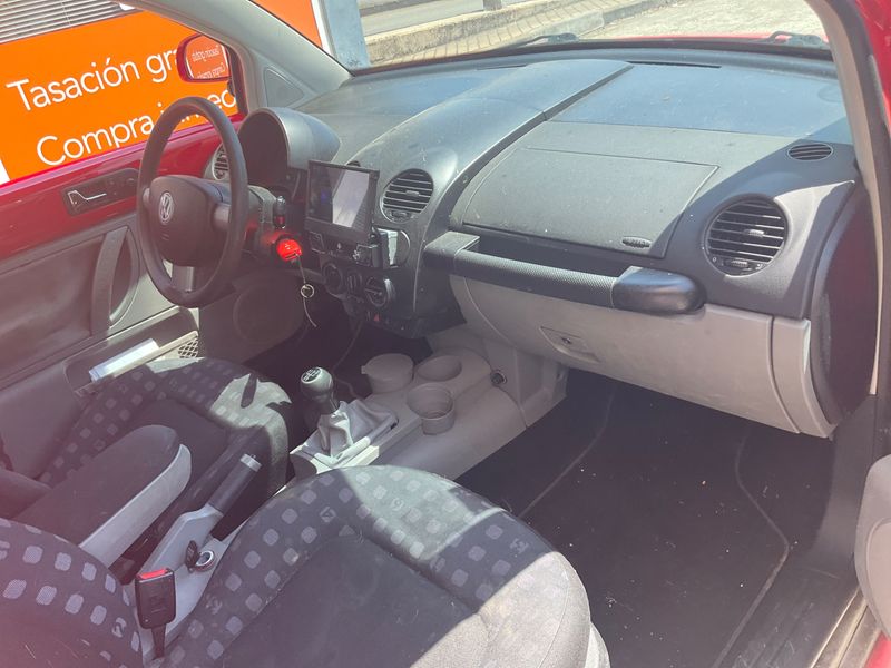 Volkswagen New Beetle 2.0 — zdjęcie 3