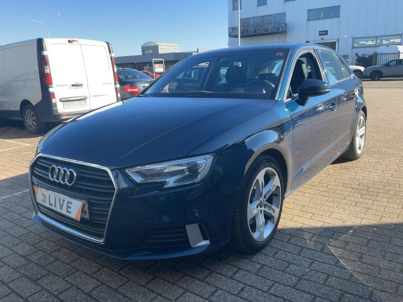 Audi A3 Sportback 1.5 TFSI ACT sport — zdjęcie 1