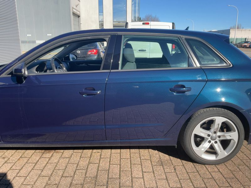 Audi A3 Sportback 1.5 TFSI ACT sport — zdjęcie 4