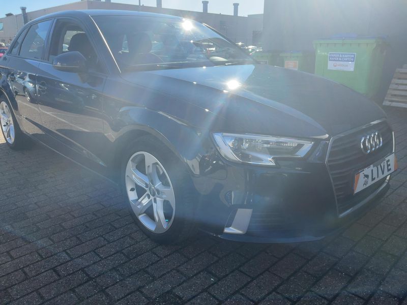 Audi A3 Sportback 1.5 TFSI ACT sport — zdjęcie 8
