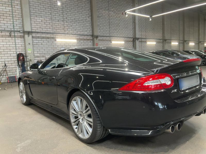 Jaguar XK 5.0 V8 Kompressor XKR — zdjęcie 3