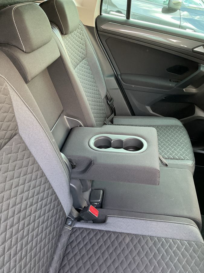 Volkswagen Tiguan 2019 — photo 51