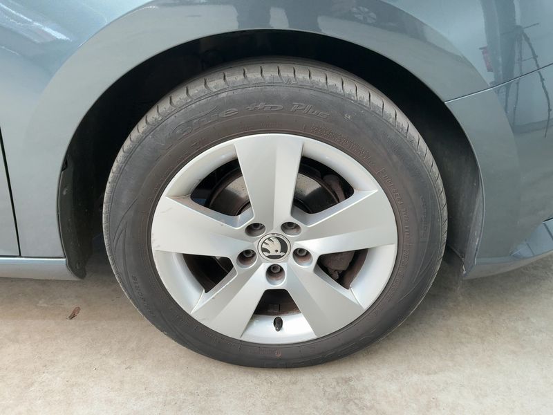 Skoda Fabia 1.4 TDI Ambition 2015 – снимка 11