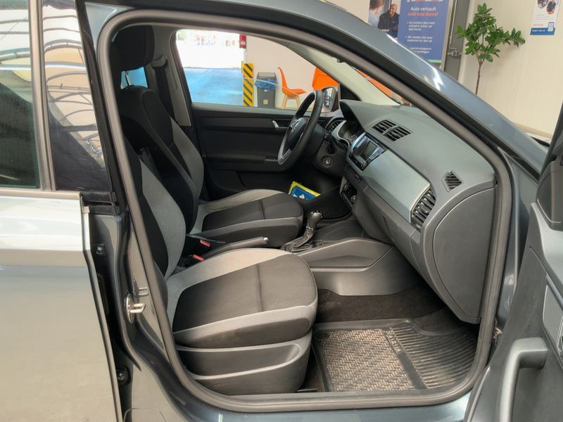 Skoda Fabia 1.4 TDI Ambition 2015 – снимка 17