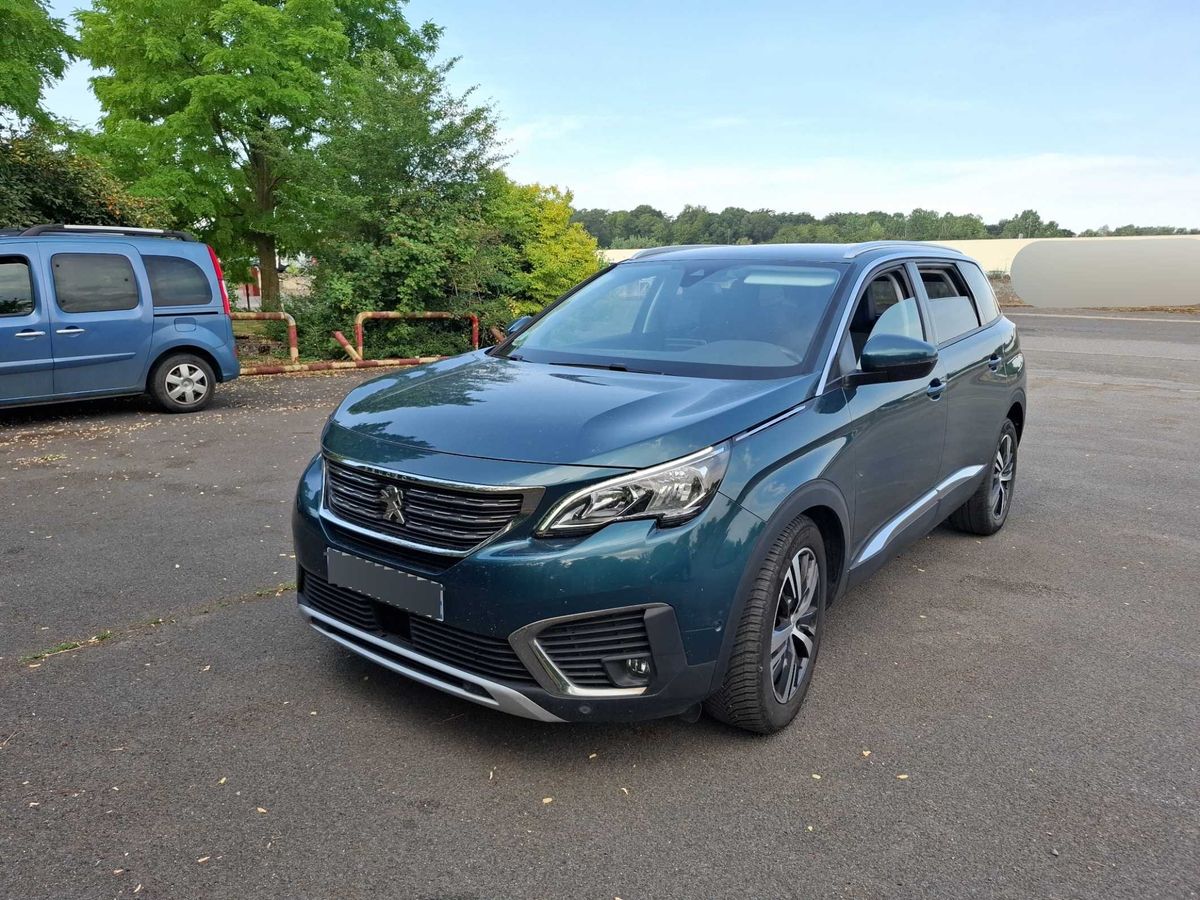 Peugeot 5008 2017