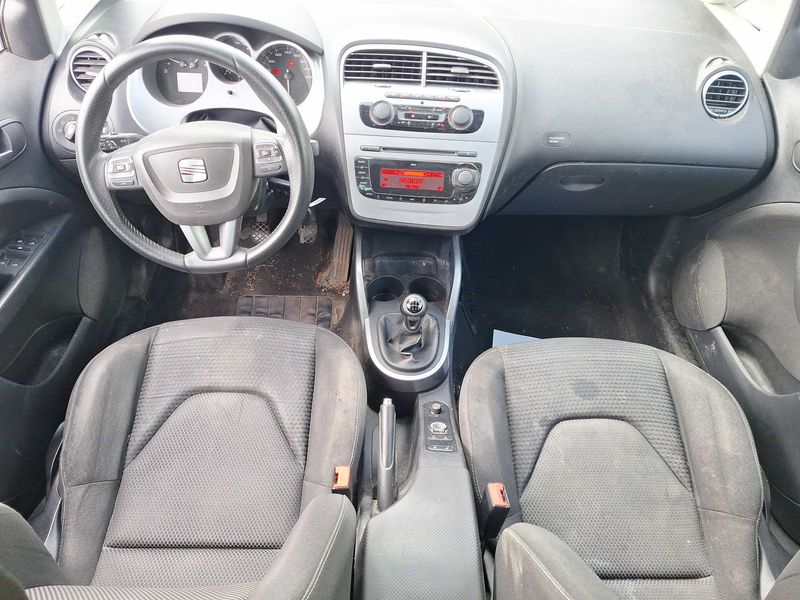 Seat Altea 1.6 TDI Sport Ecomotive — zdjęcie 11