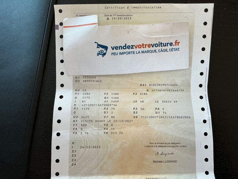 Citroen C3 1.5 Blue-HDi Société Feel — zdjęcie 15