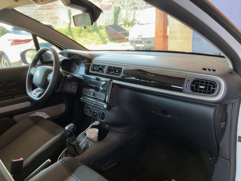 Citroen C3 1.5 Blue-HDi Société Feel — zdjęcie 12