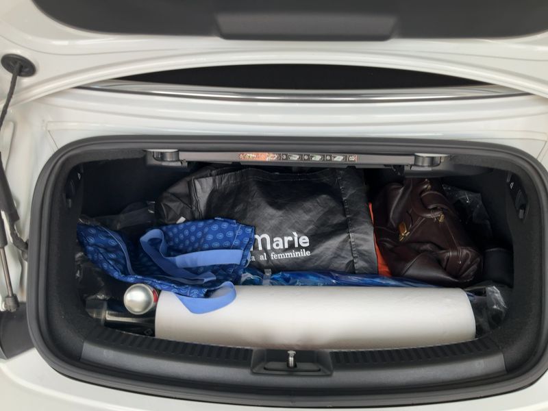 Volkswagen Beetle 2.0 TDI Design BlueMotion Tech — zdjęcie 10