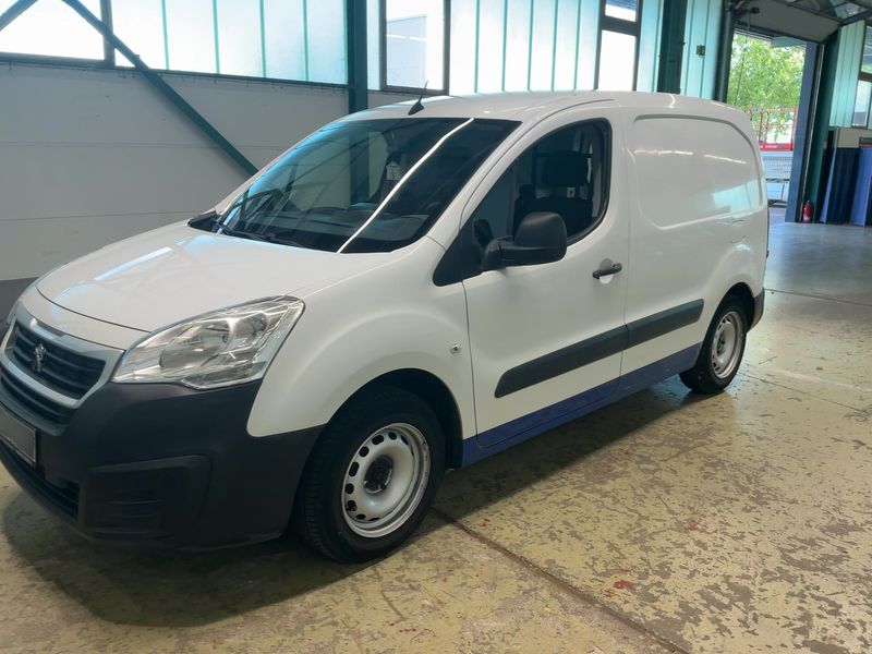 Peugeot Partner 1.6 Blue-HDi L1 Premium — zdjęcie 2