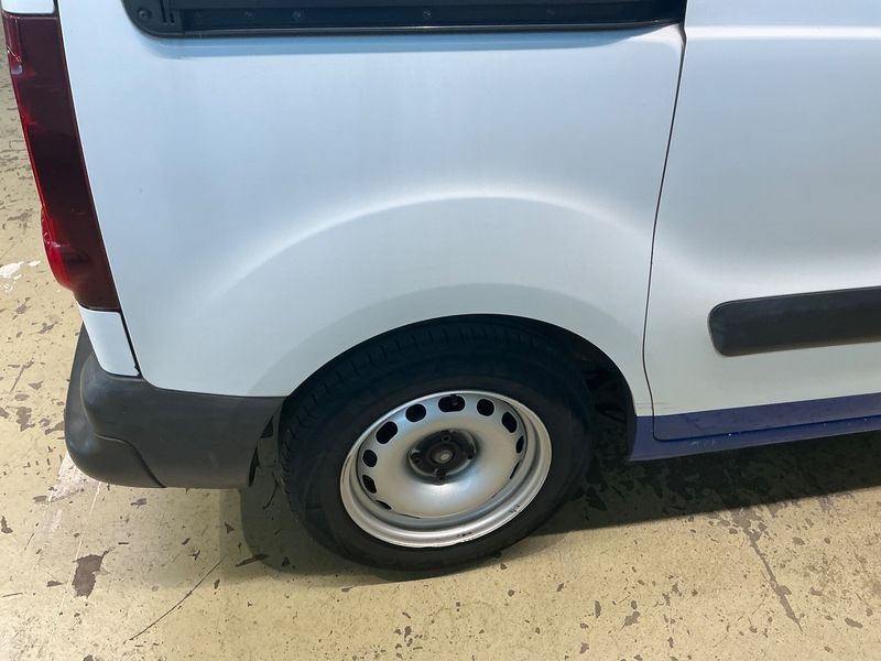 Peugeot Partner 1.6 Blue-HDi L1 Premium 2017 – снимка 25