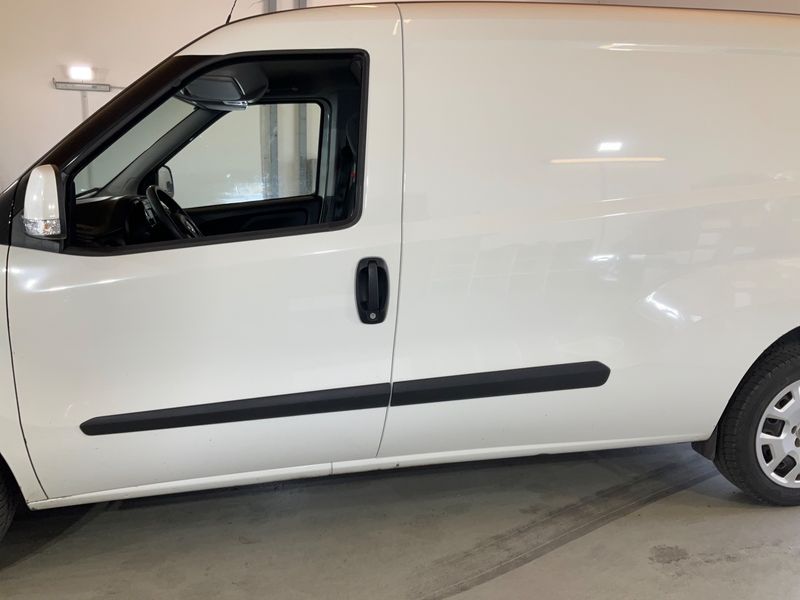 Fiat Doblo 1.6 JTDM SX Maxi Kasten — zdjęcie 4