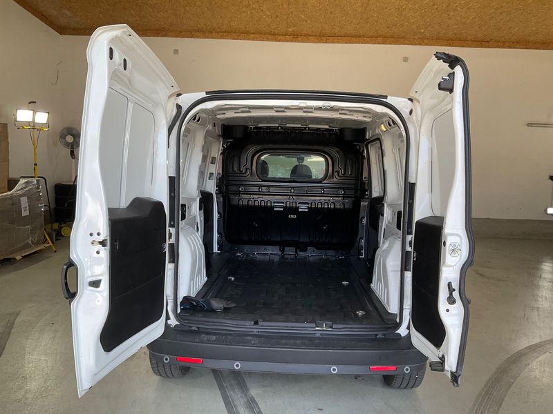 Fiat Doblo 1.6 JTDM SX Maxi Kasten — zdjęcie 10