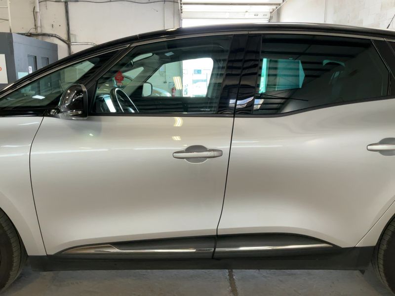 Renault Scenic 1.7 BLUE dCi Intens — zdjęcie 4