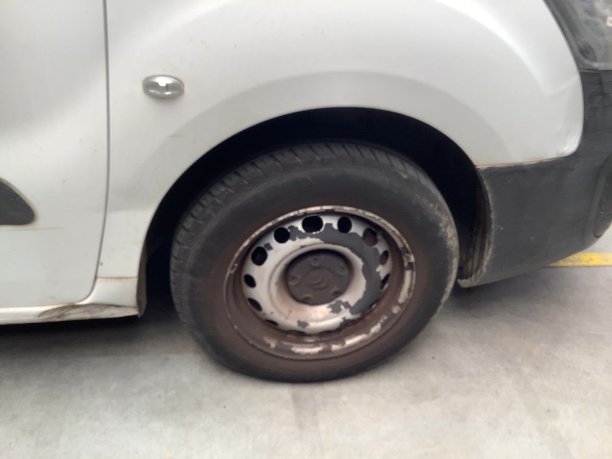 Citroen Berlingo 2018 — photo 12