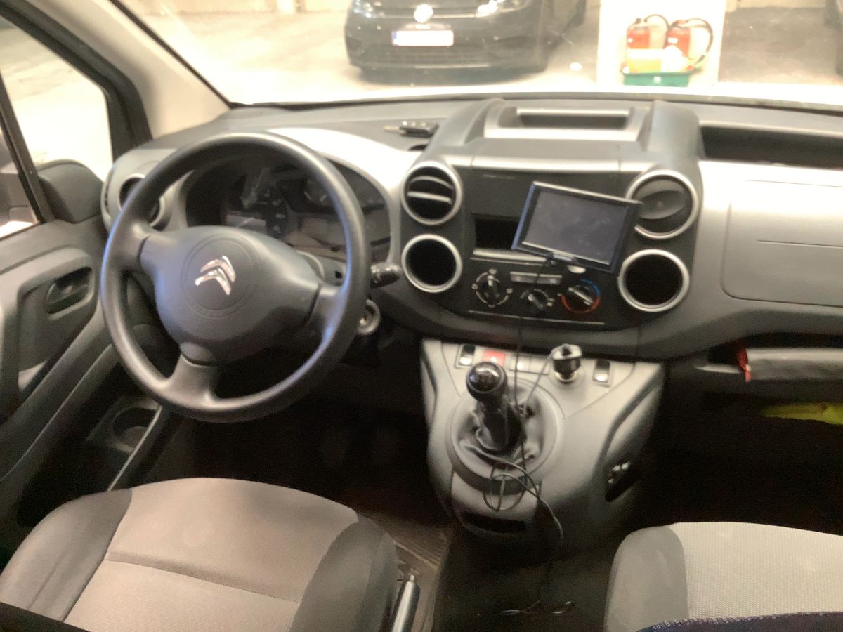 Citroen Berlingo 2018 — photo 18