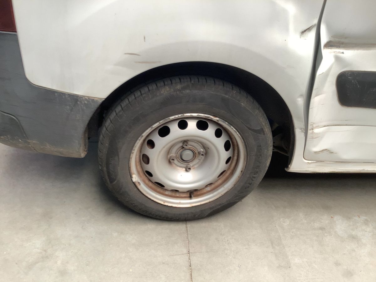 Citroen Berlingo 2018 — photo 10