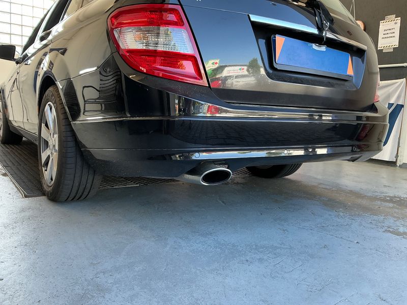 Mercedes-Benz C-Klasse C 220 CDI T Classic 2009 – снимка 27