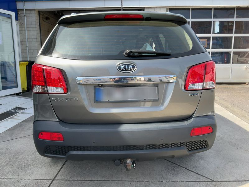 Kia Sorento 2.2 CRDi Spirit 4WD 2012 – снимка 7