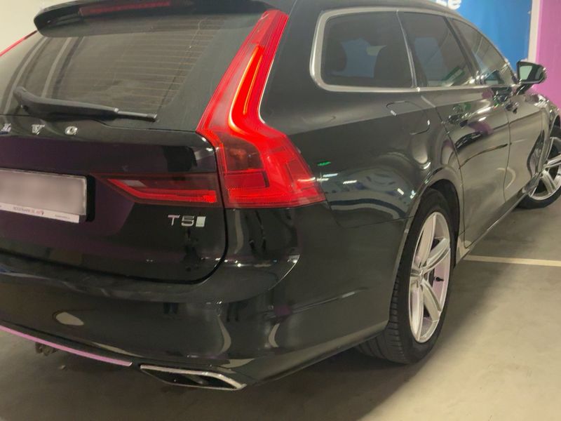 Volvo V90 2.0 T5 Momentum — zdjęcie 6