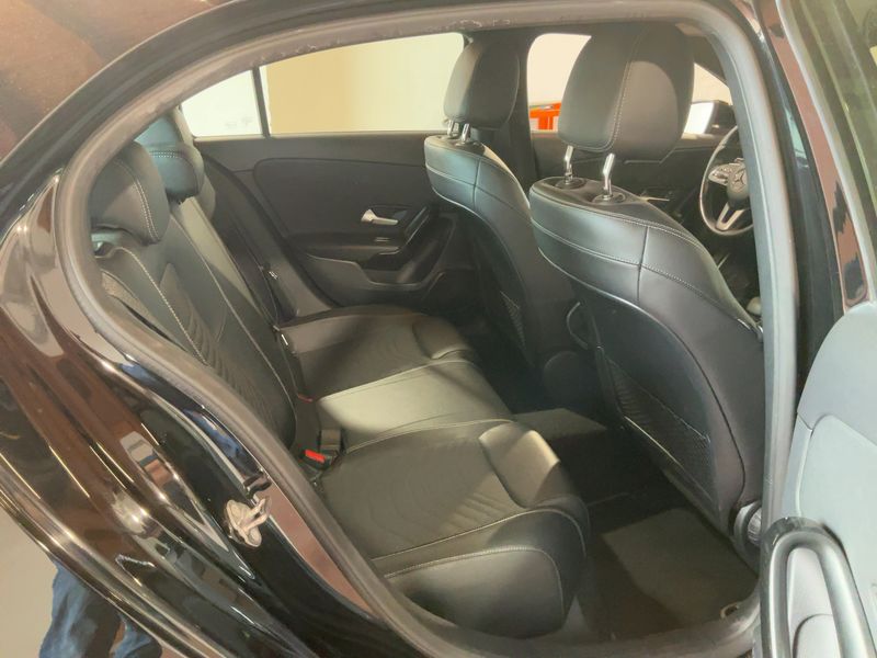 Mercedes-Benz A-Klasse A 180 d Business — zdjęcie 14
