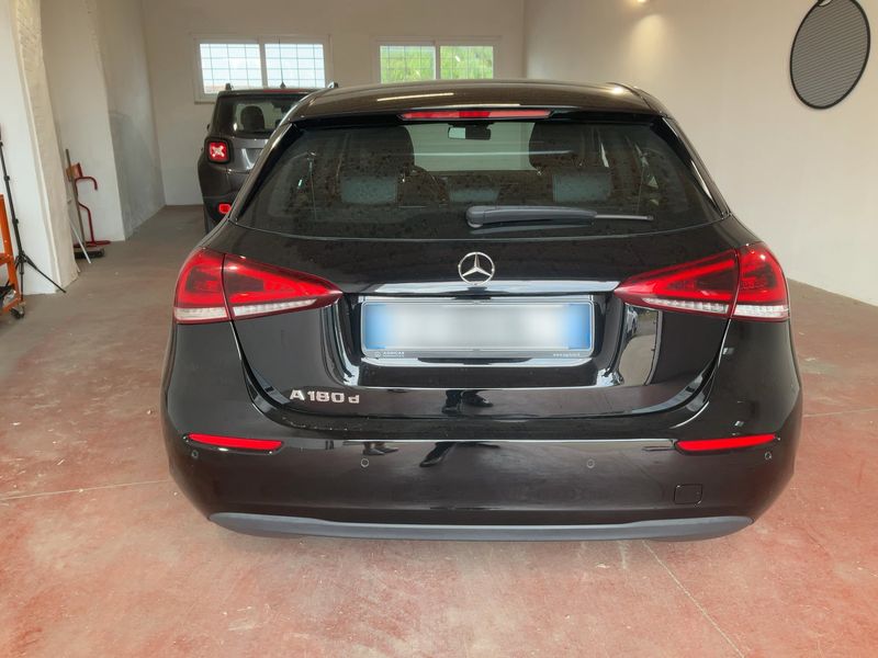 Mercedes-Benz A-Klasse A 180 d Business — zdjęcie 5