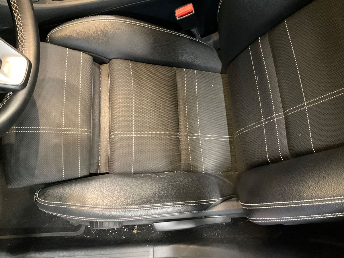 Mercedes-Benz CLA-Klasse 2016 — photo 38