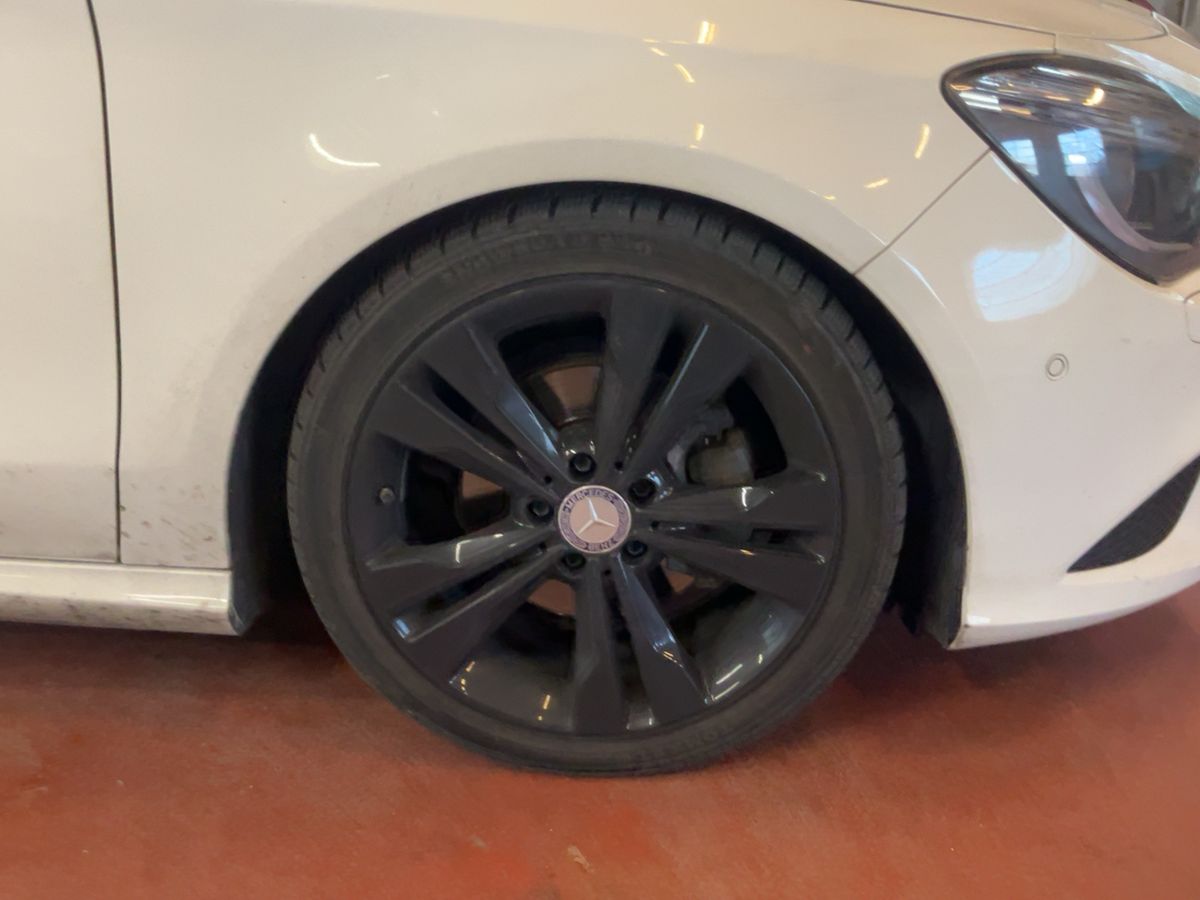 Mercedes-Benz CLA-Klasse 2016 — photo 12