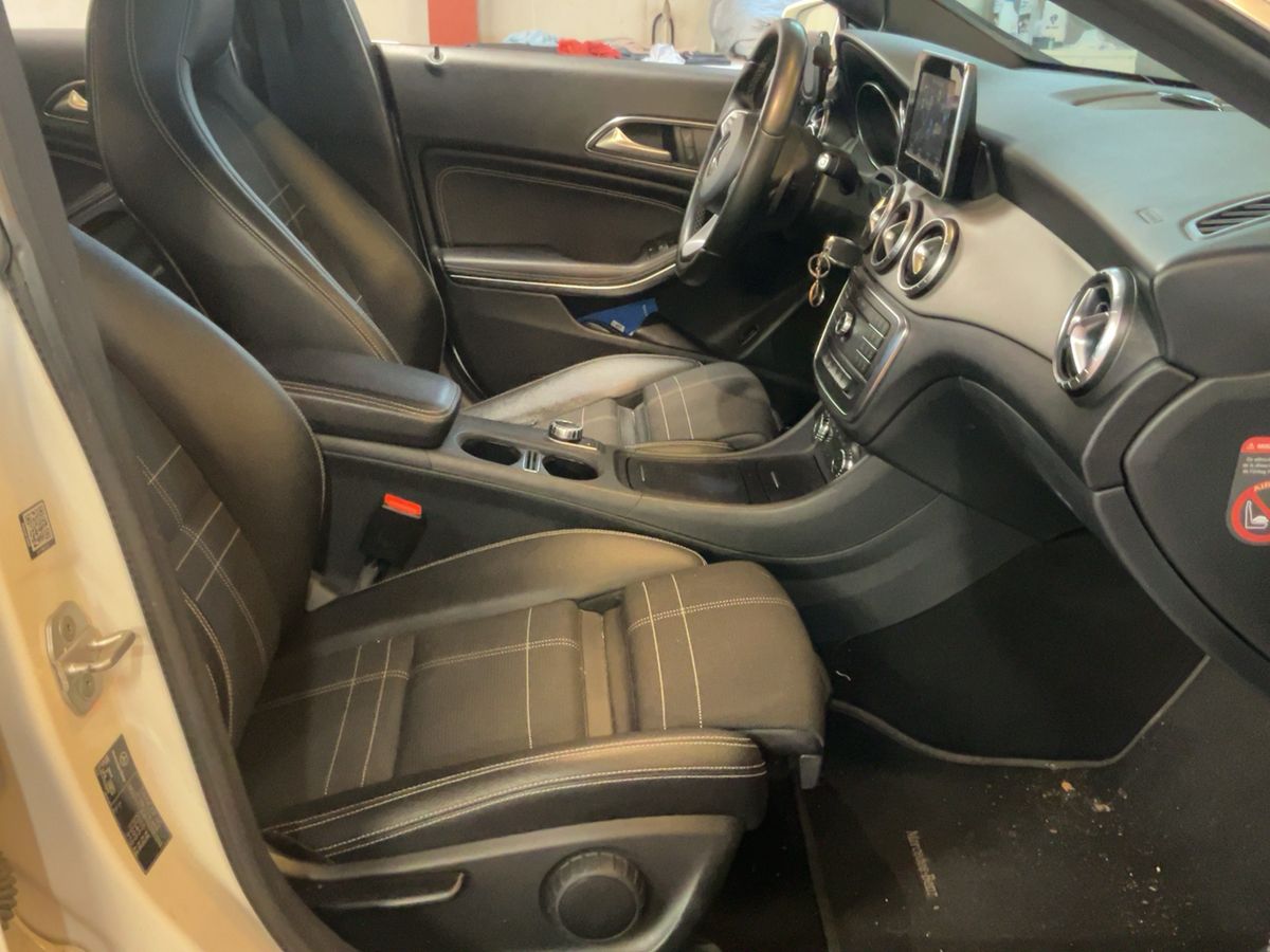 Mercedes-Benz CLA-Klasse 2016 — photo 17