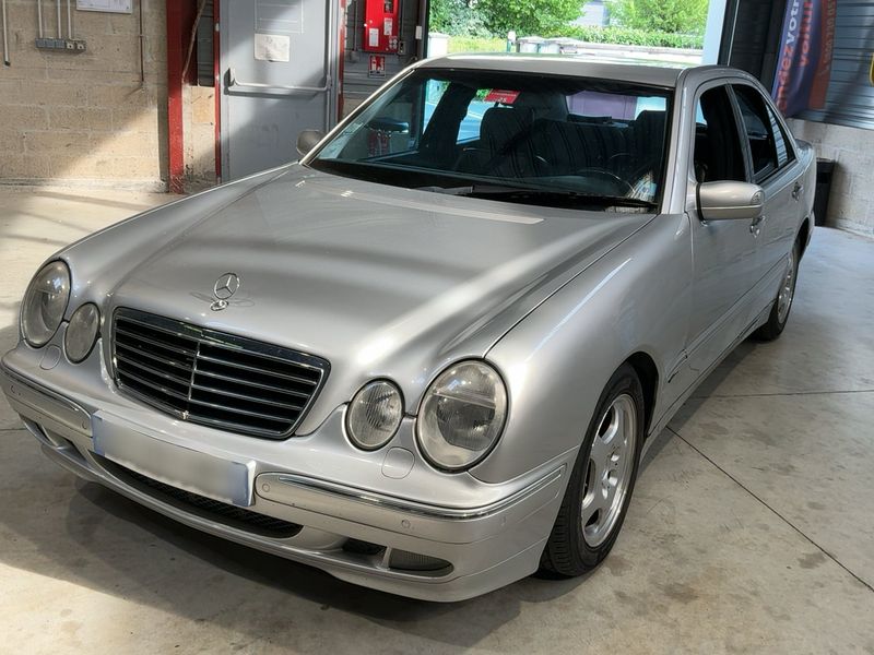 E-Klasse E 270 CDI Avantgarde