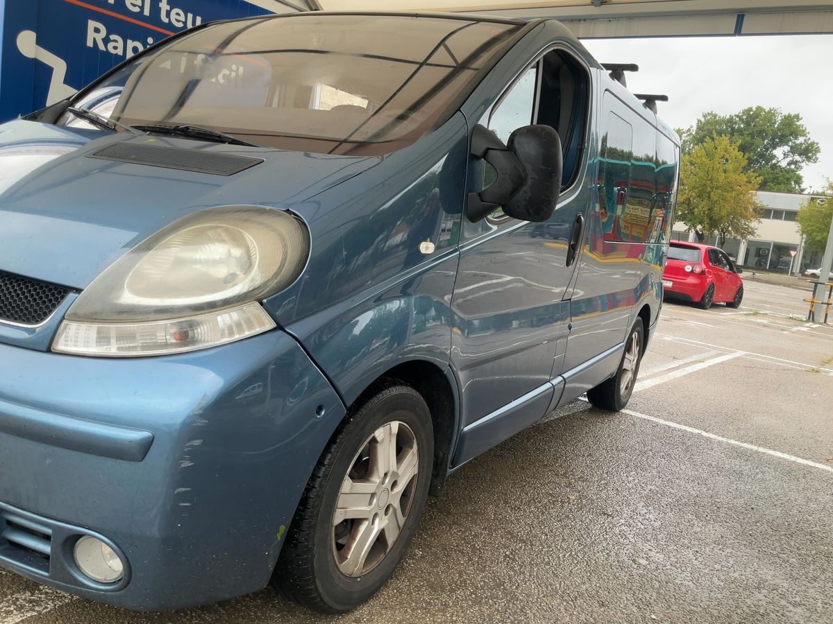 Renault Trafic 2.5 dCi Generation Privilege