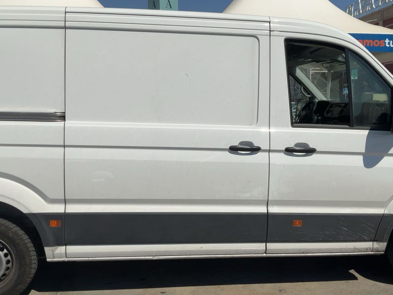 Volkswagen Crafter 2.0 TDI Kasten 35 Trendline mittellang FWD — zdjęcie 7