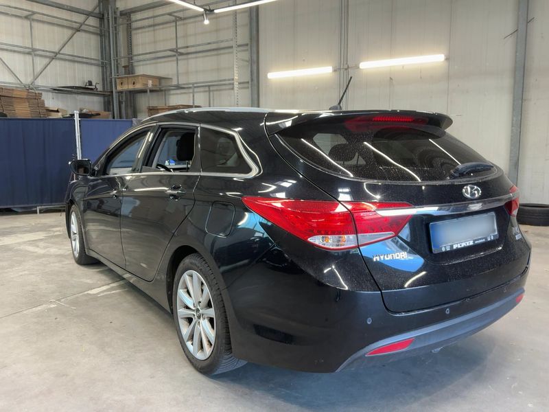 Hyundai i40 1.7 CRDi Style — zdjęcie 3