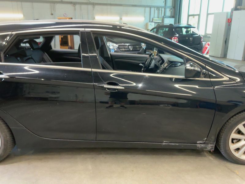 Hyundai i40 1.7 CRDi Style — zdjęcie 7