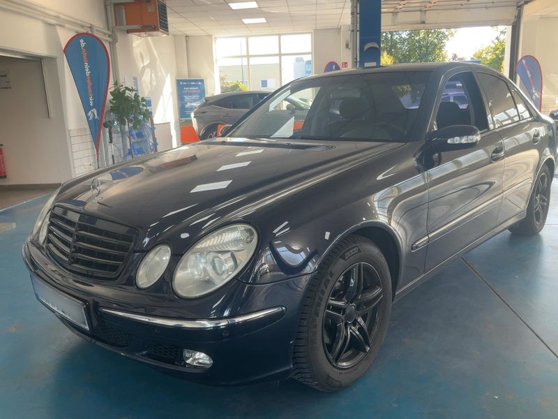 Mercedes-Benz E-Klasse E 240 Elegance
