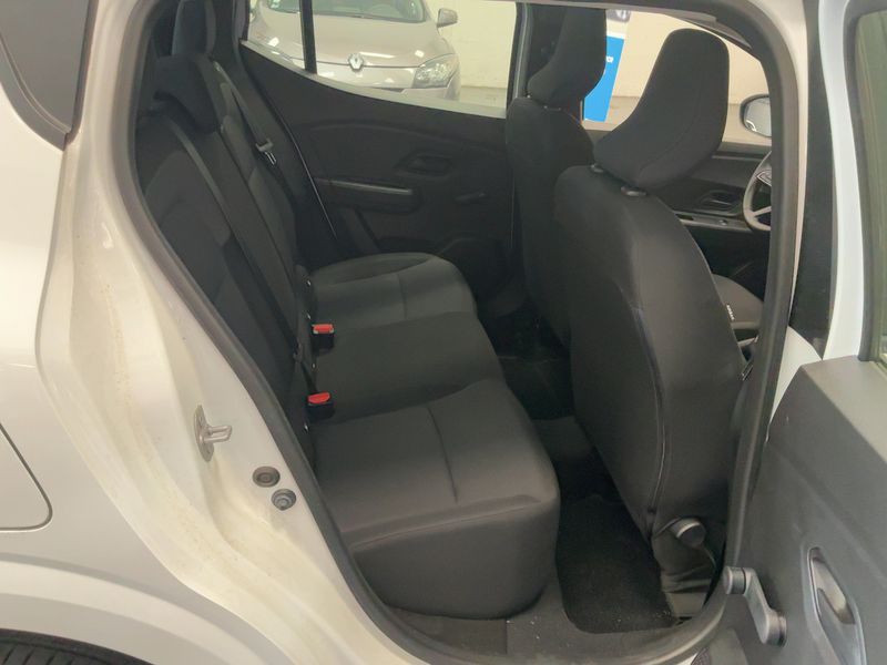Dacia Sandero 1.0 SCe Essential 2024 – снимка 19