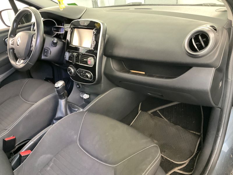 Renault Clio 1.2 Limited 2017 – снимка 33
