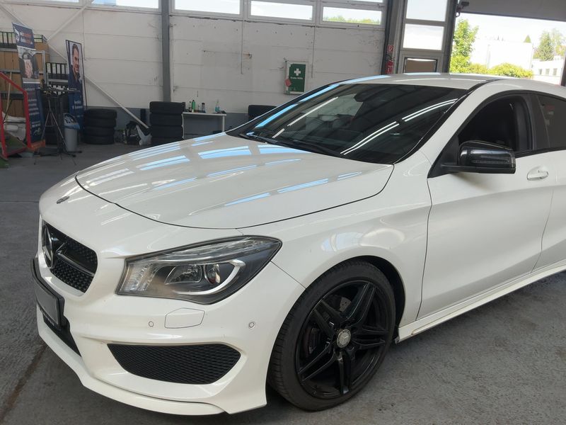 Mercedes-Benz CLA-Klasse CLA 200 Shooting Brake AMG Line — zdjęcie 2
