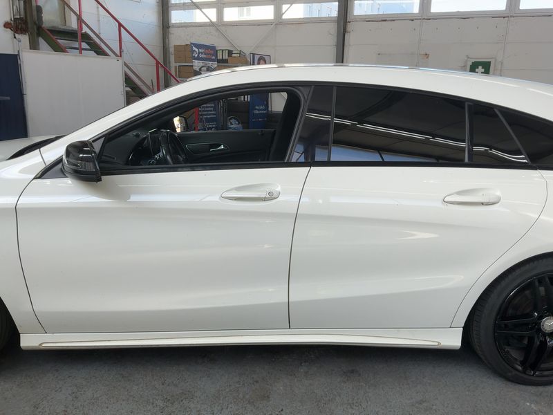 Mercedes-Benz CLA-Klasse CLA 200 Shooting Brake AMG Line — zdjęcie 4