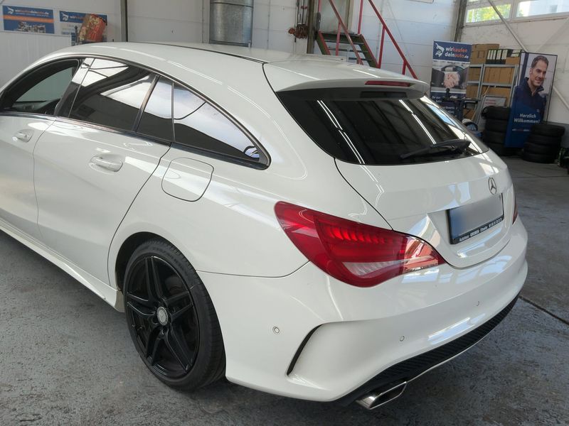 Mercedes-Benz CLA-Klasse CLA 200 Shooting Brake AMG Line — zdjęcie 3