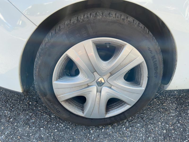 Renault Clio 1.5 dCi Business Eco2 2014 – снимка 3