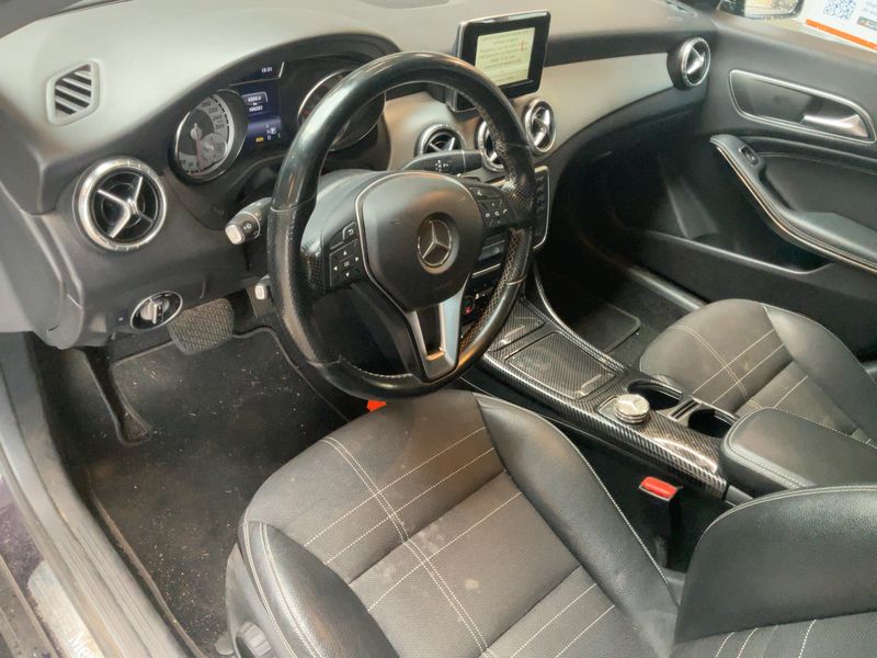 Mercedes-Benz CLA-Klasse CLA 200 Urban — zdjęcie 12