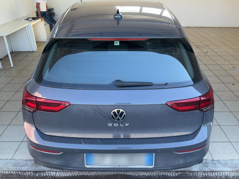 Volkswagen Golf VIII 2.0 TDI Life — zdjęcie 5