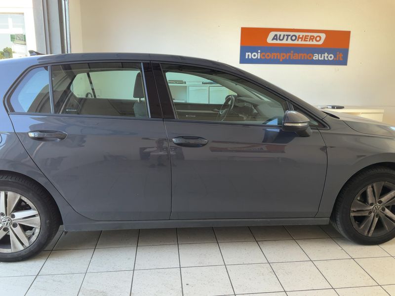 Volkswagen Golf VIII 2.0 TDI Life — zdjęcie 7