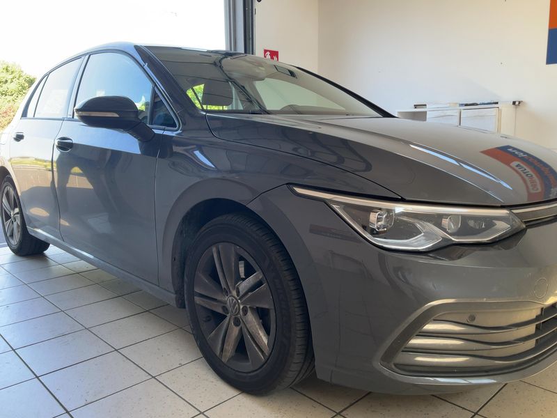 Volkswagen Golf VIII 2.0 TDI Life — zdjęcie 8
