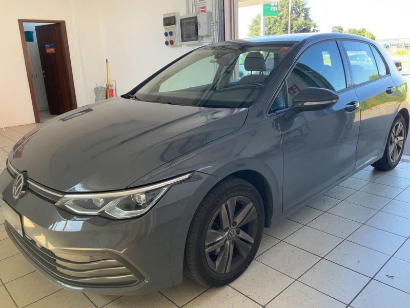 Volkswagen Golf VIII 2.0 TDI Life