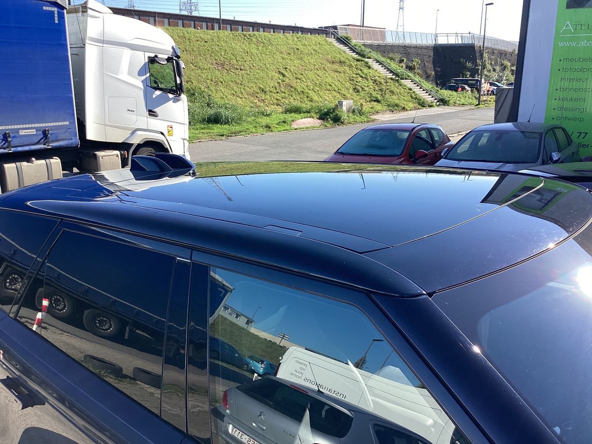 Land Rover 2023 — photo 14